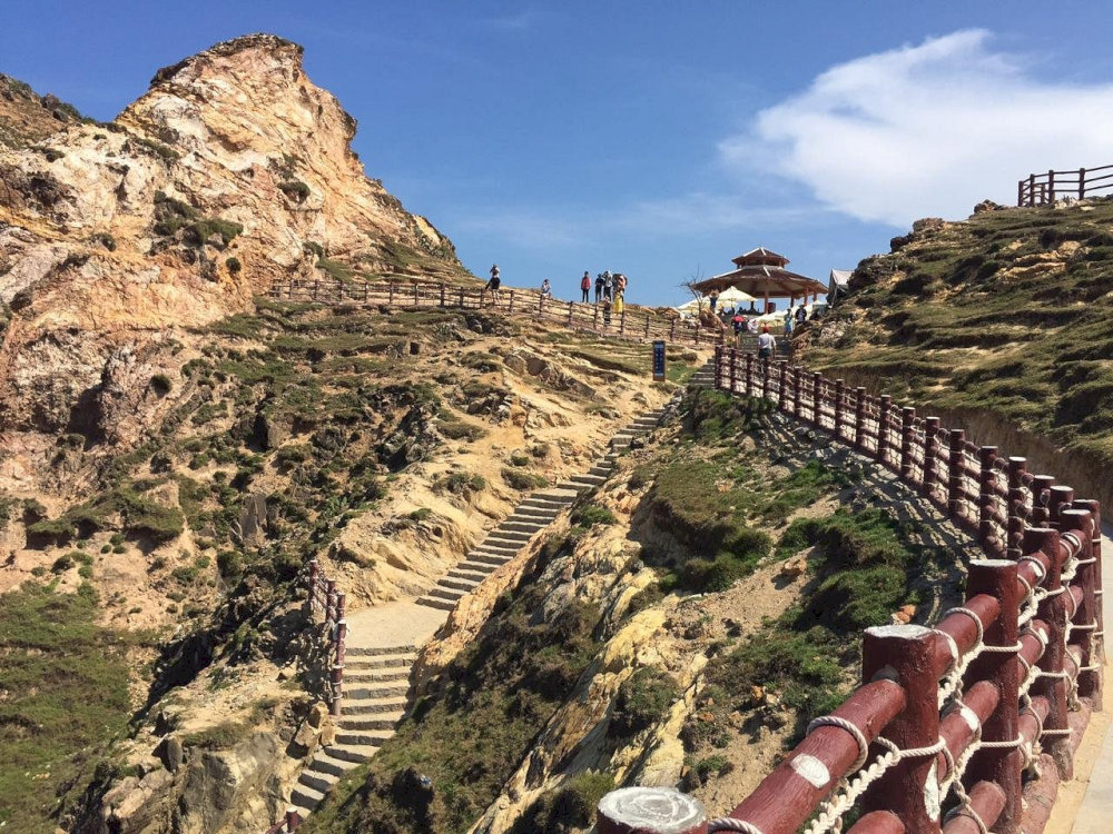 Visitors can walk along the red corridor built across the cliffs